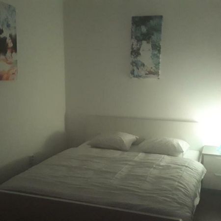 Apartman - Sukromie V Meste Bratysława Zewnętrze zdjęcie