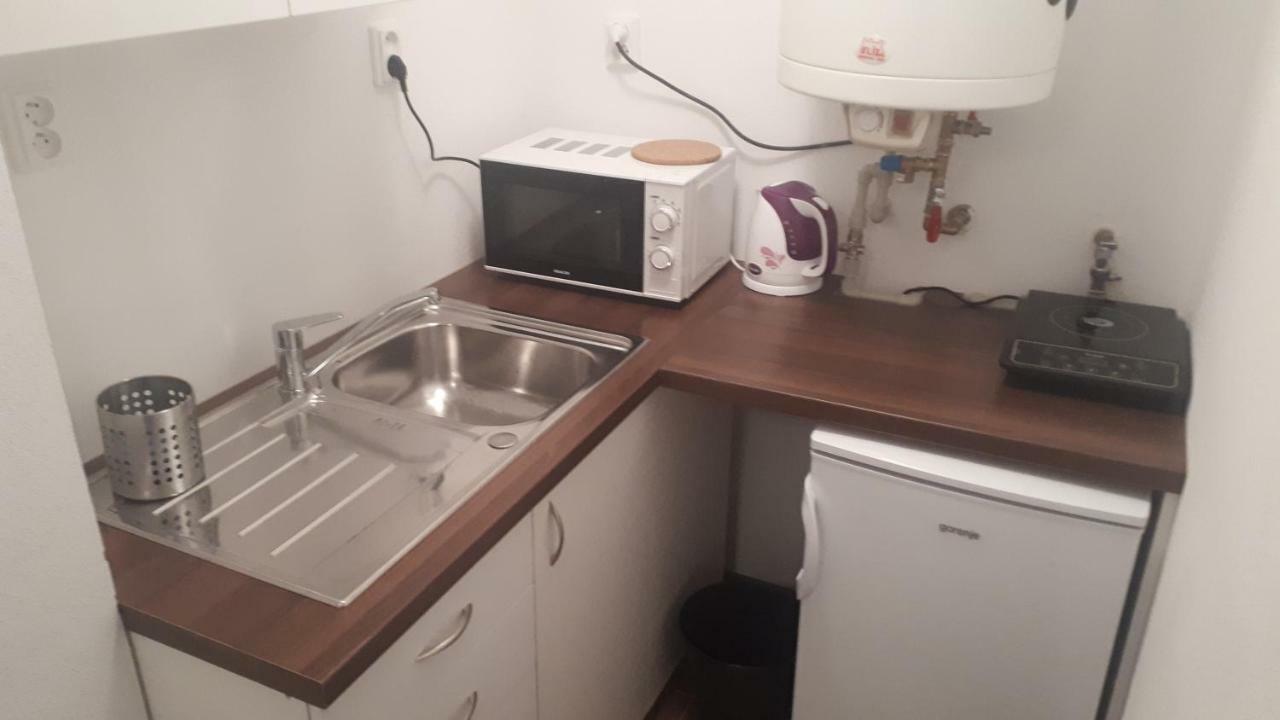 Apartman - Sukromie V Meste Bratysława Zewnętrze zdjęcie